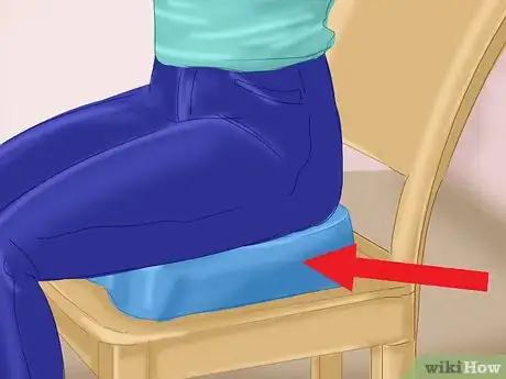 Image intitulée Use a Coccyx Cushion Step 9