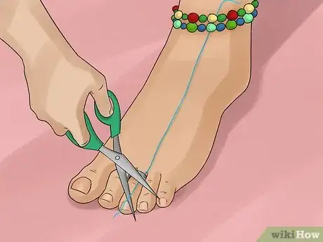Image intitulée Make Barefoot Sandals Step 4