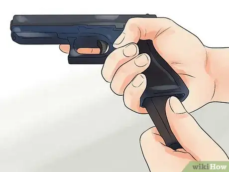 Image intitulée Shoot a Handgun Step 19