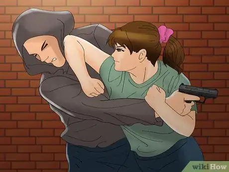 Image intitulée Disarm a Criminal with a Handgun Step 12