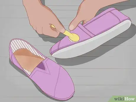 Image intitulée Wash Toms Shoes Step 15