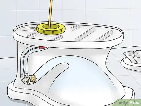 Image intitulée Unclog a Toilet Step 16