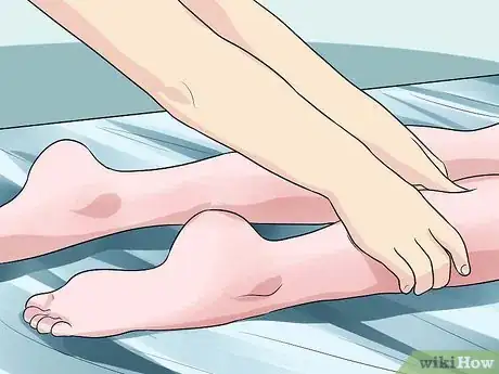 Image intitulée Avoid Getting Deep Vein Thrombosis (DVT) Step 6