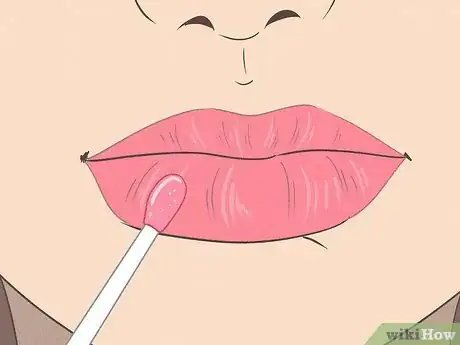 Image intitulée Make Your Lips Bigger Step 3