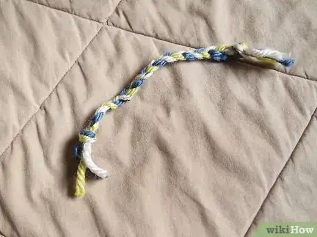 Image intitulée Braid String Step 10