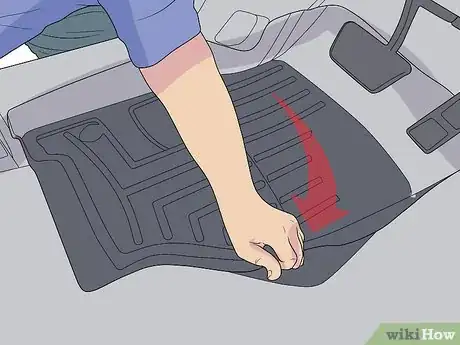 Image intitulée Clean WeatherTech Floor Mats Step 9