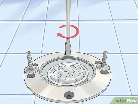 Image intitulée Replace a Toilet Flange Step 17