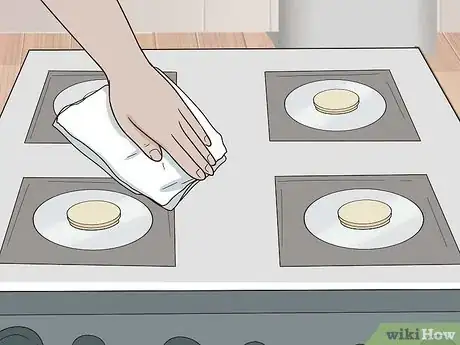 Image intitulée Clean a Black Stove Top Step 13