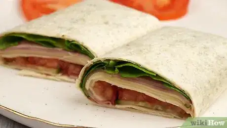 Image intitulée Make Sandwich Wraps Step 13