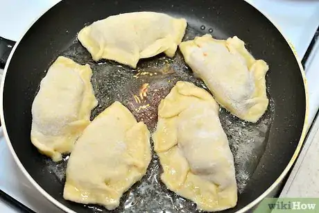 Image intitulée Make Guo Tie (Potstickers) Step 21