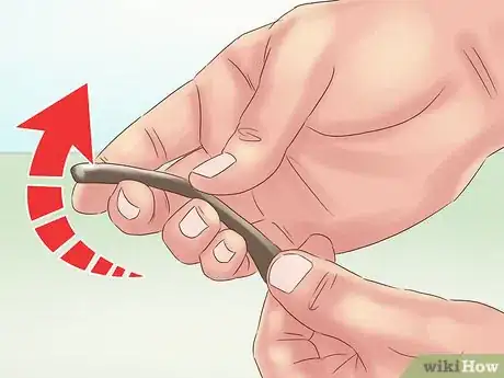 Image intitulée Fix Bent Glasses Step 11