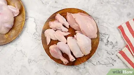 Image intitulée Cut up a Whole Chicken Step 20