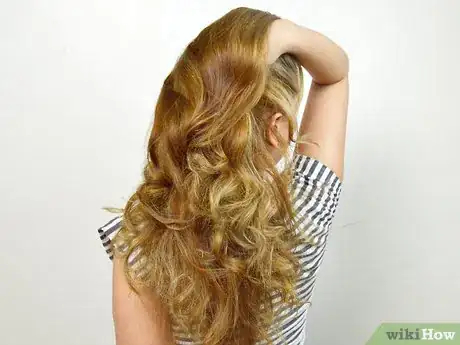 Image intitulée Get Curly Hair Without a Curling Iron Final