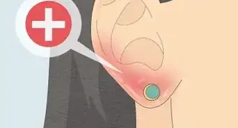 nettoyer un piercing à l'oreille