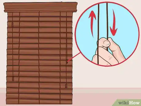 Image intitulée Clean Wood Blinds Step 4