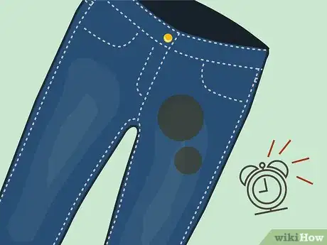 Image intitulée Get Grease Out of Jeans Step 1