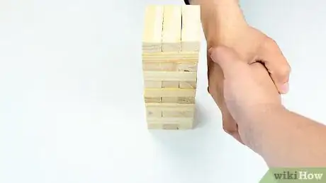 Image intitulée Play Jenga Step 3