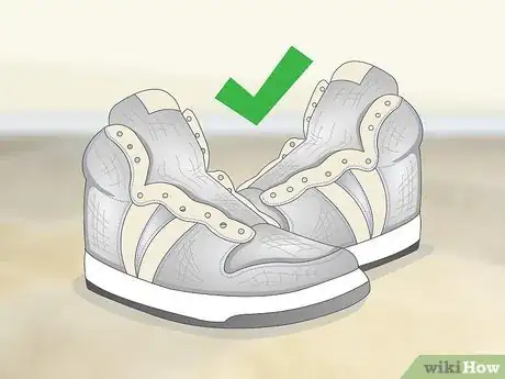 Image intitulée Waterproof Shoes Step 9