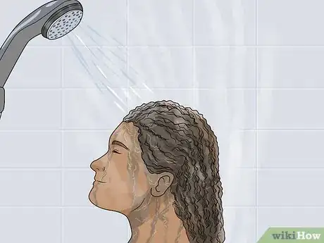 Image intitulée Sleep with Wet Curly Hair Step 12