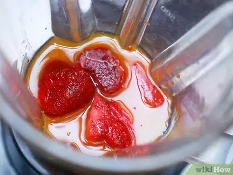 Image intitulée Make a Strawberry Smoothie Step 2