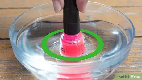 Image intitulée Thin Nail Polish Step 3