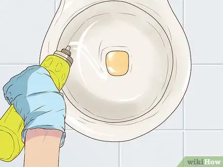 Image intitulée Keep Toilet Bowl Clean Step 11