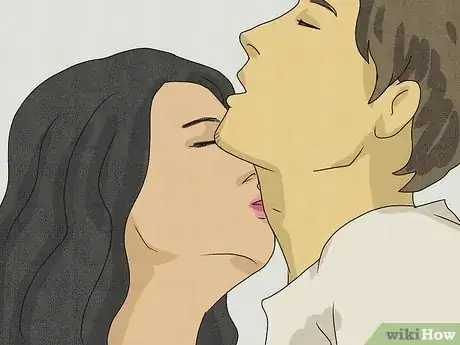 Image intitulée What Are Different Ways to Kiss Your Boyfriend Step 14