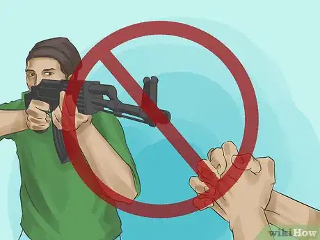 Image intitulée Survive a School or Workplace Shooting Step 17