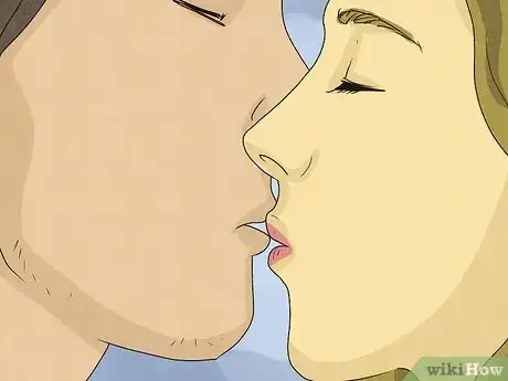 Image intitulée What Are Different Ways to Kiss Your Boyfriend Step 12