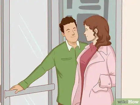 Image intitulée Not Be Awkward Around Your Girlfriend Step 4