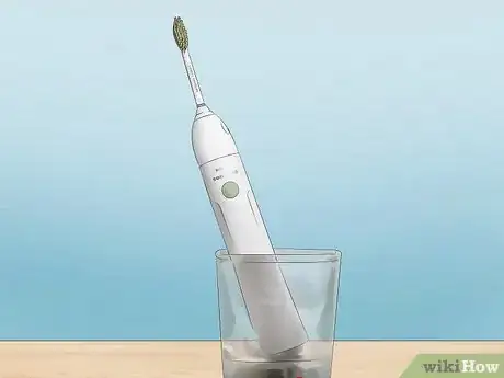 Image intitulée Keep Your Philips Sonicare Clean of Black Gunk Step 10