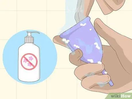 Image intitulée Clean a Menstrual Cup Step 6