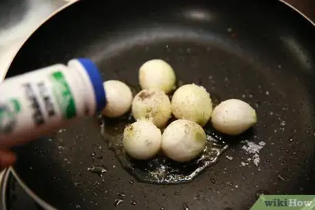 Image intitulée Sauté Onions Step 10