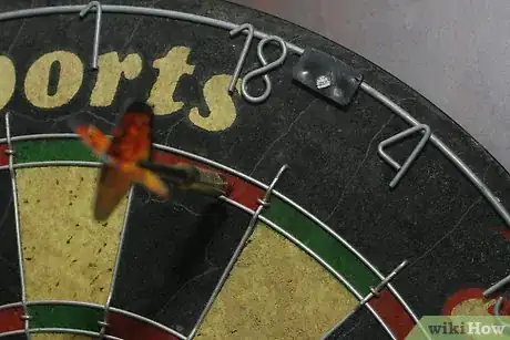 Image intitulée Play Darts Step 2Bullet1