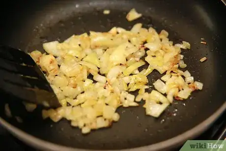 Image intitulée Sauté Onions Step 6