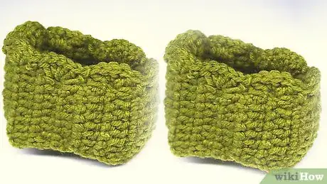 Image intitulée Crochet Boot Cuffs Step 29