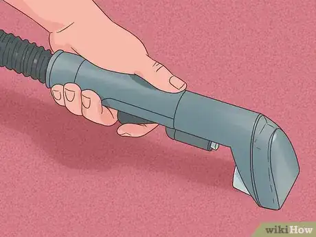 Image intitulée Use a Bissell Carpet Cleaner Step 14