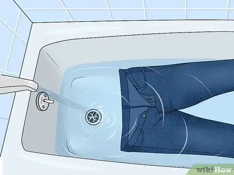 Image intitulée Wash Jeans Without Shrinking Step 9