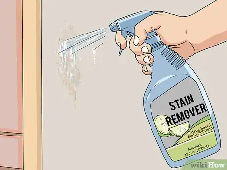 Image intitulée Remove Sticky Tack Stains from Walls Step 1