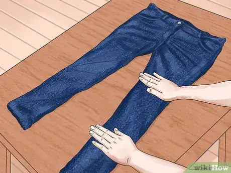 Image intitulée Stretch Clothes Step 14