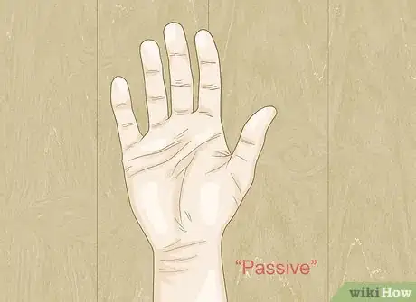 Image intitulée Do a Modern Palm Reading Step 1Bullet1