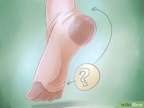 Image intitulée Put on Pantyhose Step 13