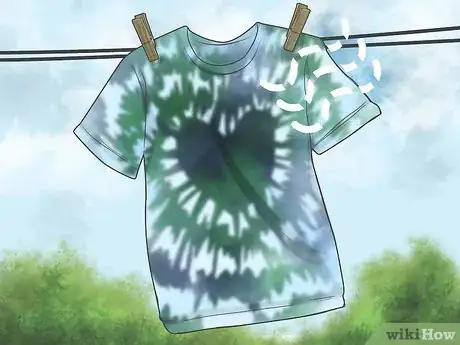 Image intitulée Dye Clothes with Food Coloring Step 20