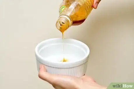 Image intitulée Lighten Hair Naturally With Honey Step 1