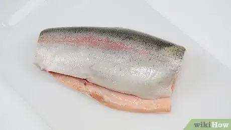 Image intitulée Freeze Raw Salmon Step 1