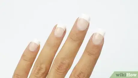 Image intitulée Shorten Nail Tips Step 3