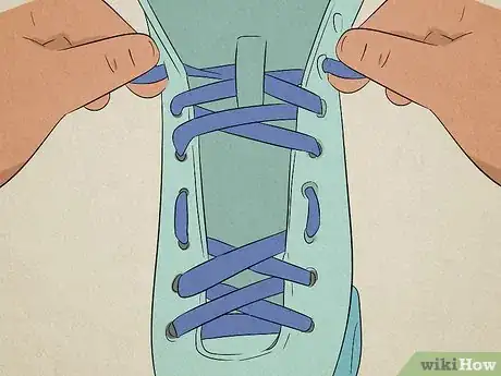 Image intitulée Tie Roller Skate Laces Step 14