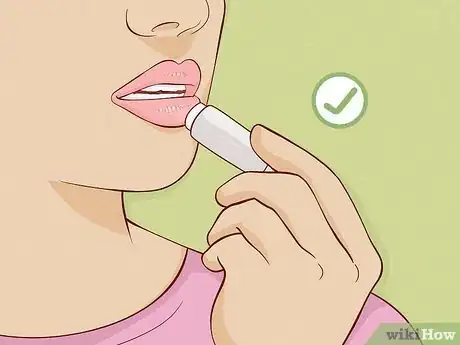 Image intitulée Make Your Lips Smooth Step 7