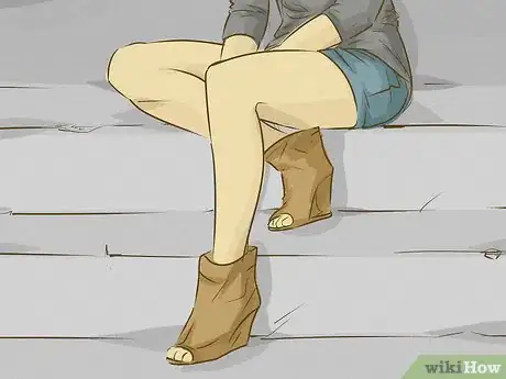 Image intitulée Wear Booties Step 11