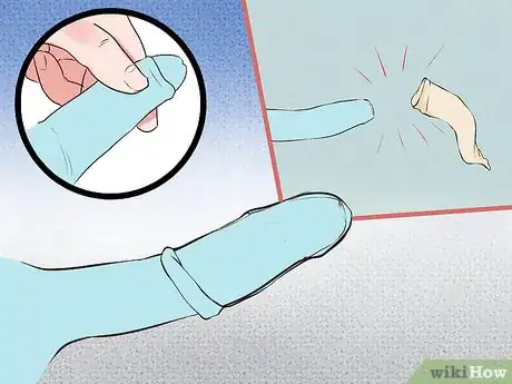 Image intitulée Put On a Condom with Foreskin Step 5